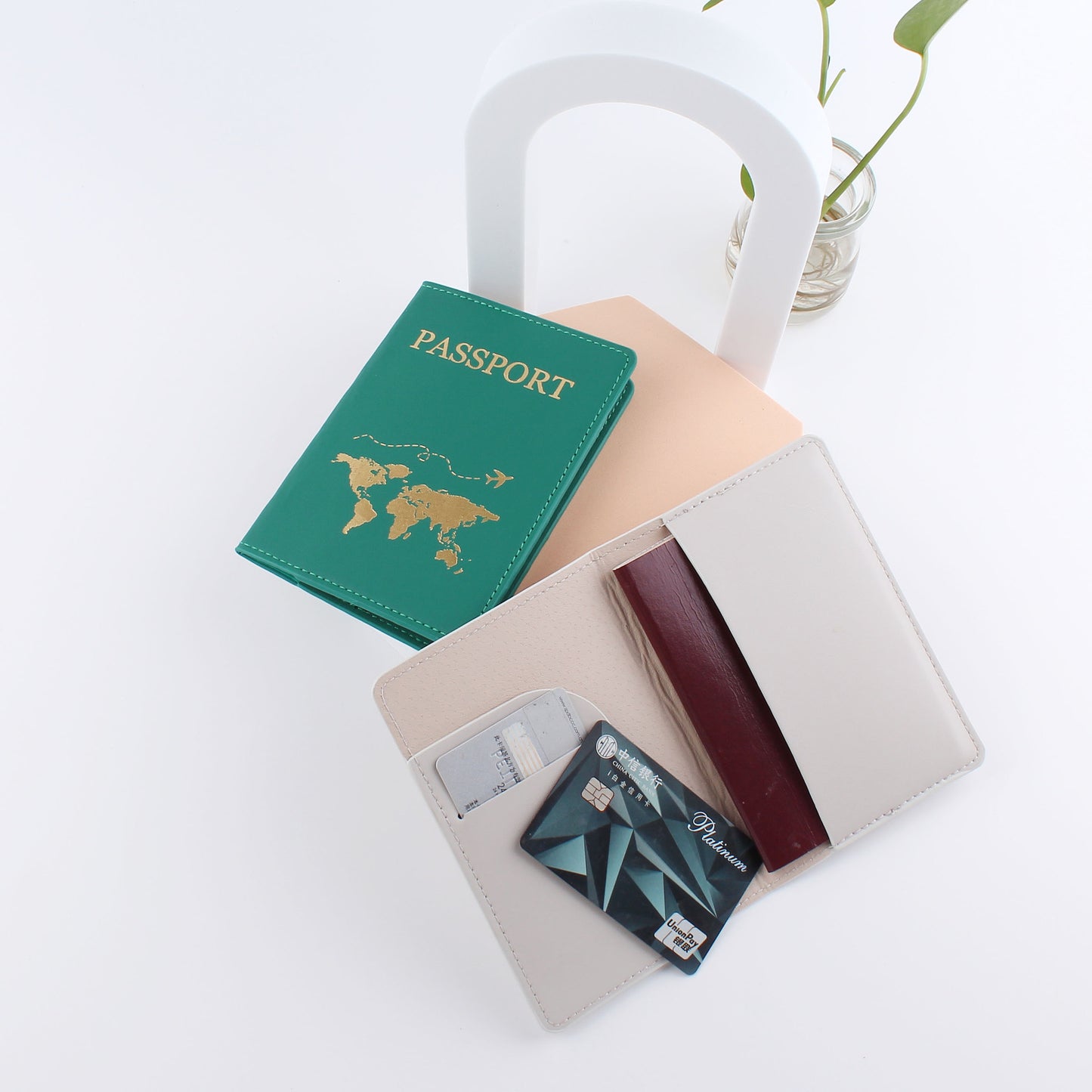 Étui en cuir véritable pour passeport